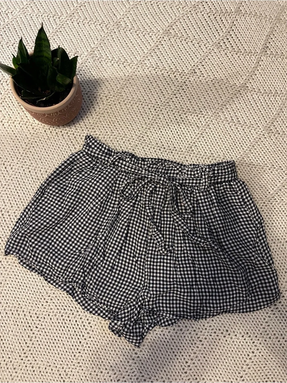Forever 21 Black White Gingham Paperbag Shorts Size M Tie Waist Cottagecore